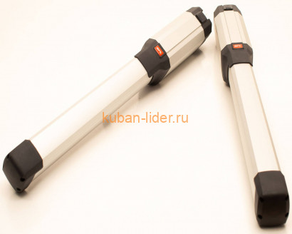 PHOBOS BT А40*. 

24V, на одну створку до 500кг,до  4м, 24В,  разблокировка ключами (2 шт в комплекте), резиновая заглушка на разблокировку, Эл.магнитные концевики. Открытие наружу и вовнутрь от 101  ͦ до 124  ͦ.