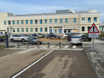 Электромеханический  боллард O&O EASY RUS L  220/700-6 с сигнальными огнями нержавейка