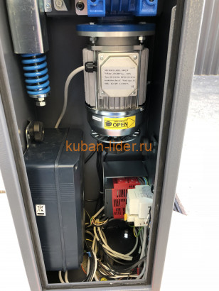 Высокоскоростной шлагбаум MAXIMA ULTRA   ATM 50 вместо стрелы 3м ATM 30